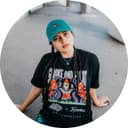  Lisa W
